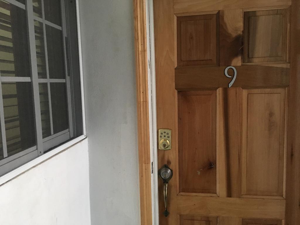 Abacus Jamaica The Zana Suites Kingston Zewnętrze zdjęcie