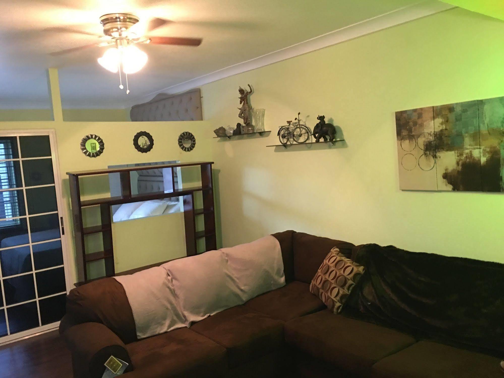 Abacus Jamaica The Zana Suites Kingston Zewnętrze zdjęcie
