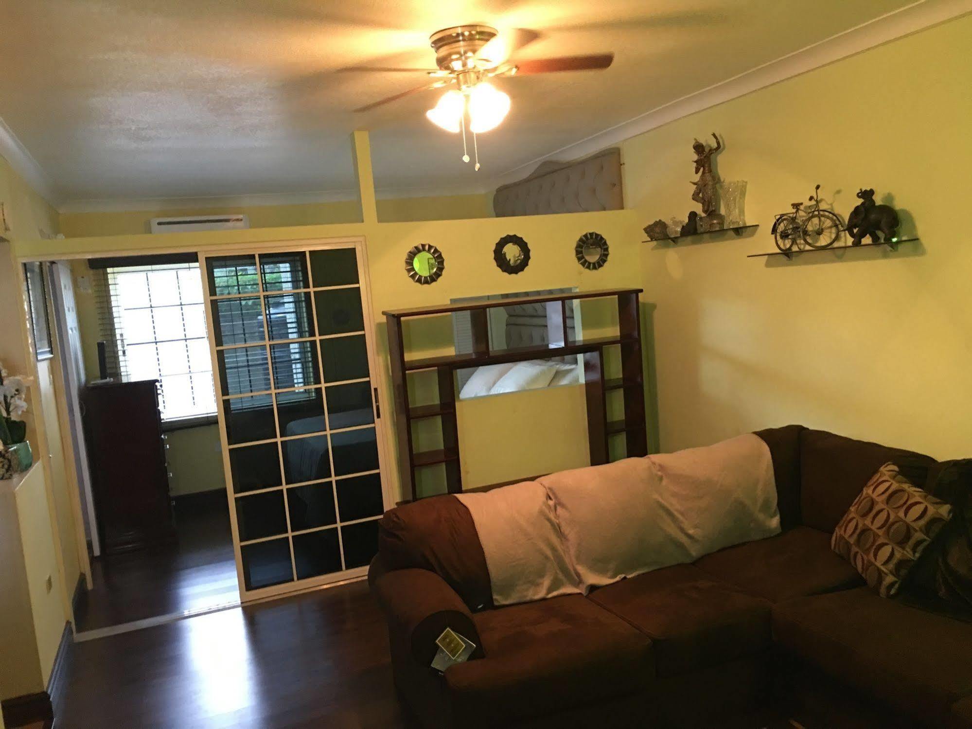 Abacus Jamaica The Zana Suites Kingston Zewnętrze zdjęcie